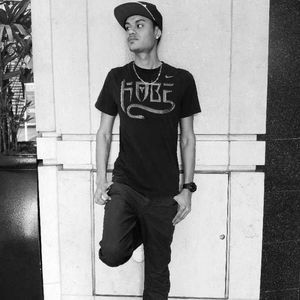 Meet your Posher, Jay